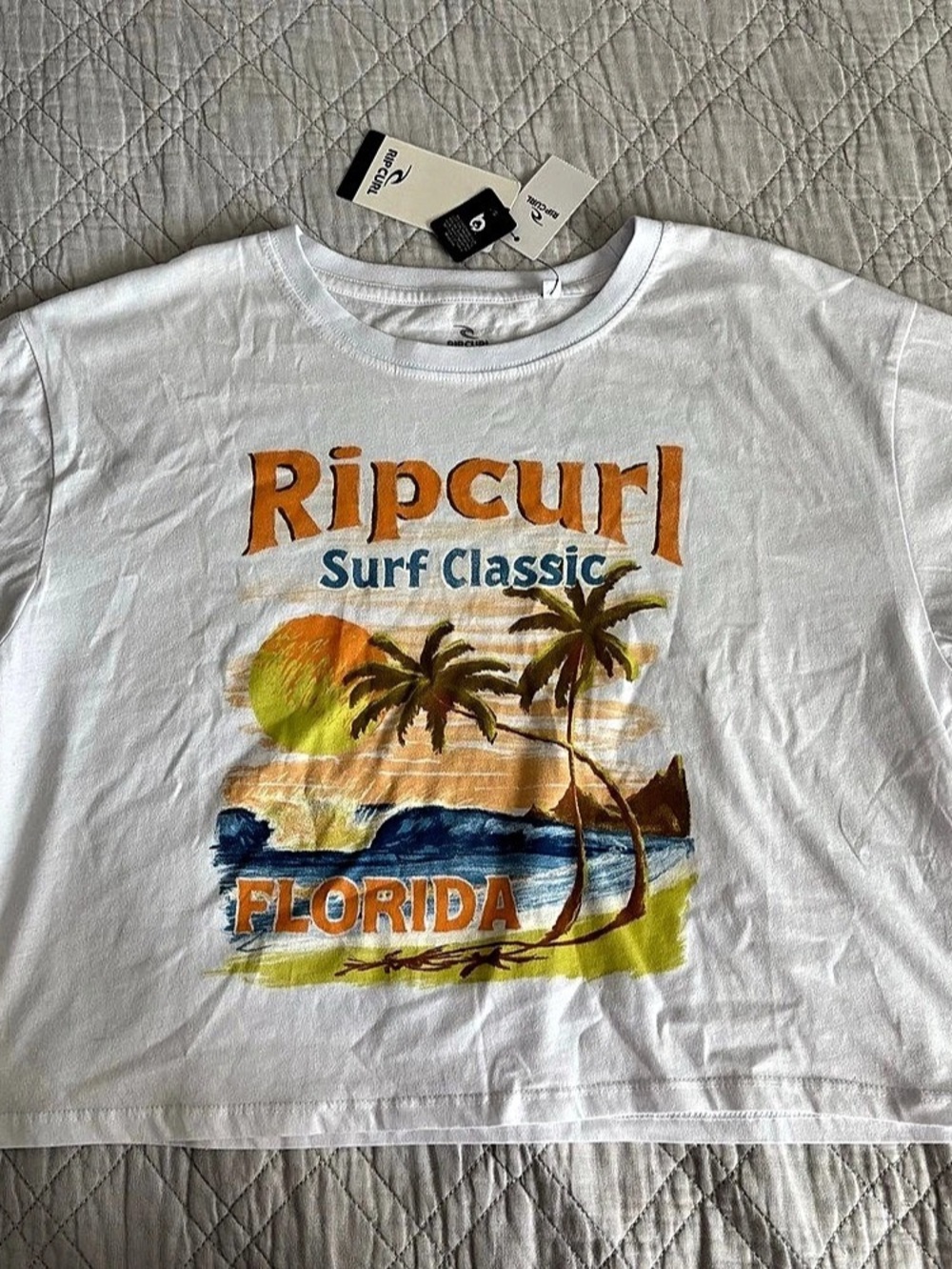 Rip Curl Women'Small Graphic Tee in White Size Small NWT